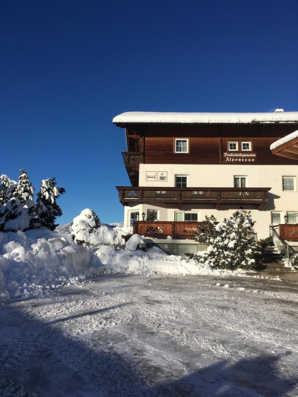 Fruehstueckspension Alpenrose